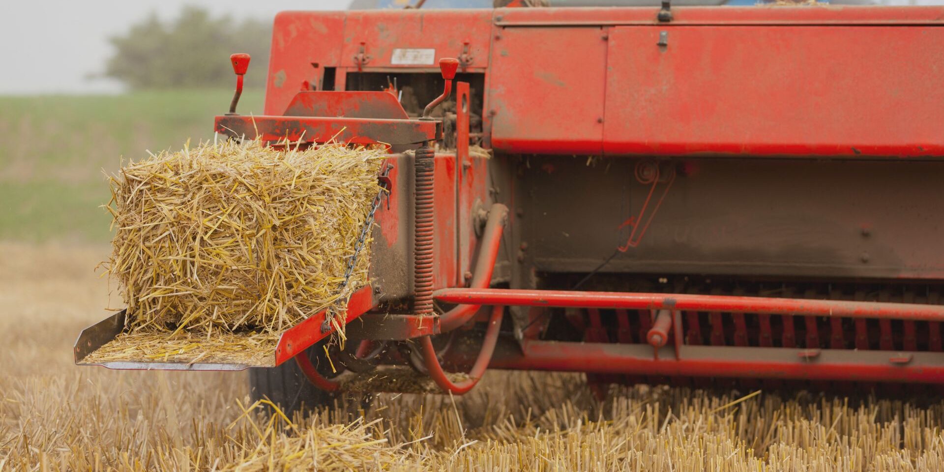 4 Tips for Choosing the Right Baler Belt Supplier for Your Farm - Hero